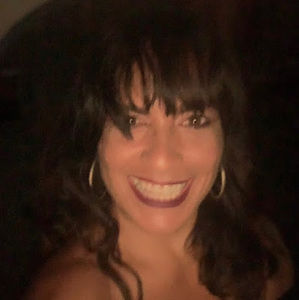 Meet your Posher, Jacqueline